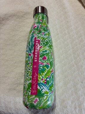 SWELL Lilly Pulitzer bottle